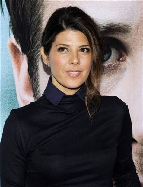 Marisa Tomei sued over flats leak 